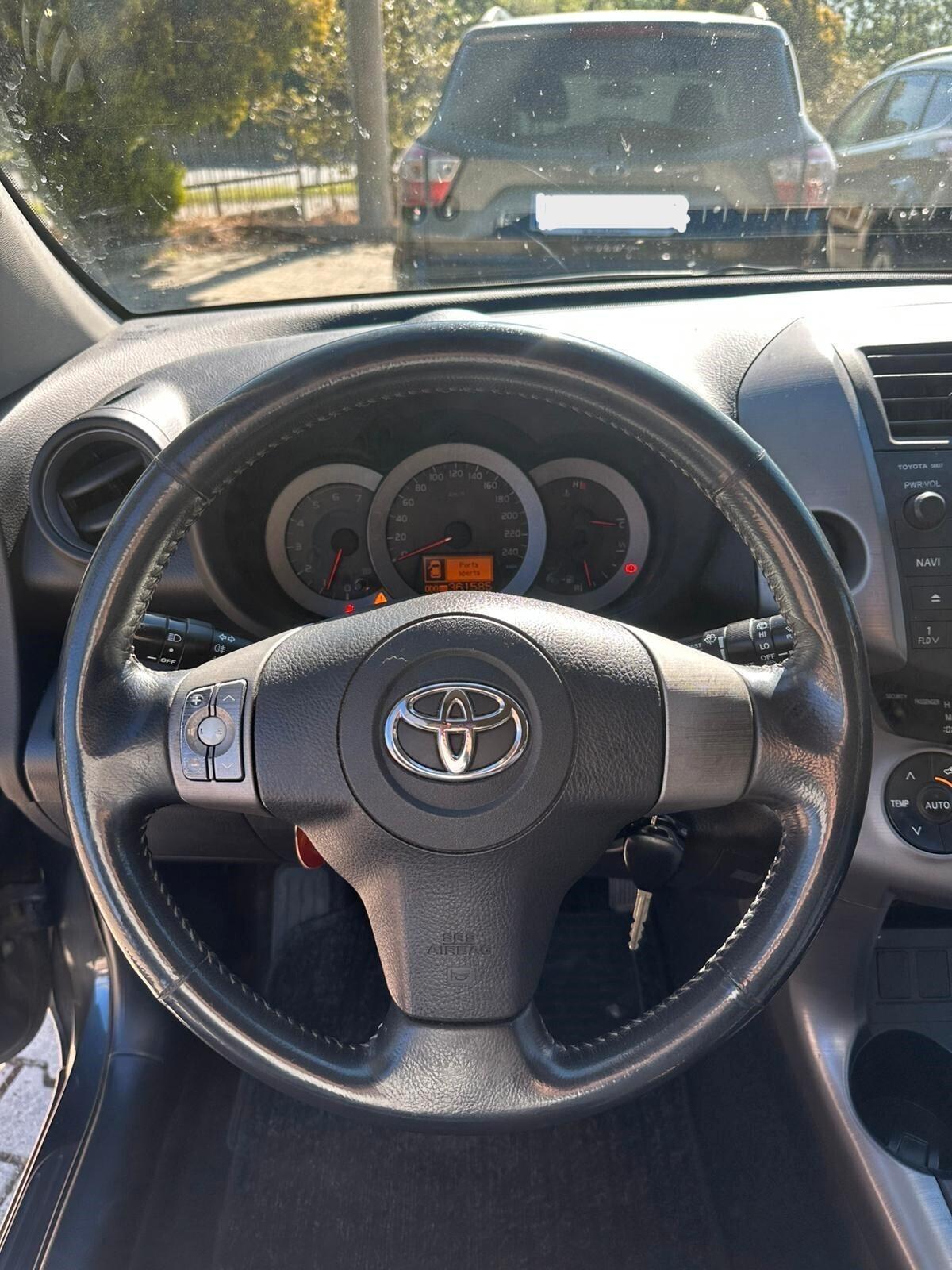 TOYOTA RAV4 2.2 D-4D 136 CV 2006