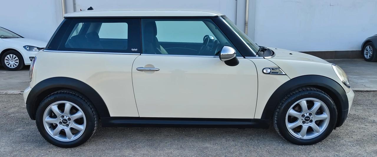 Mini 1.4 16V Abbey Road