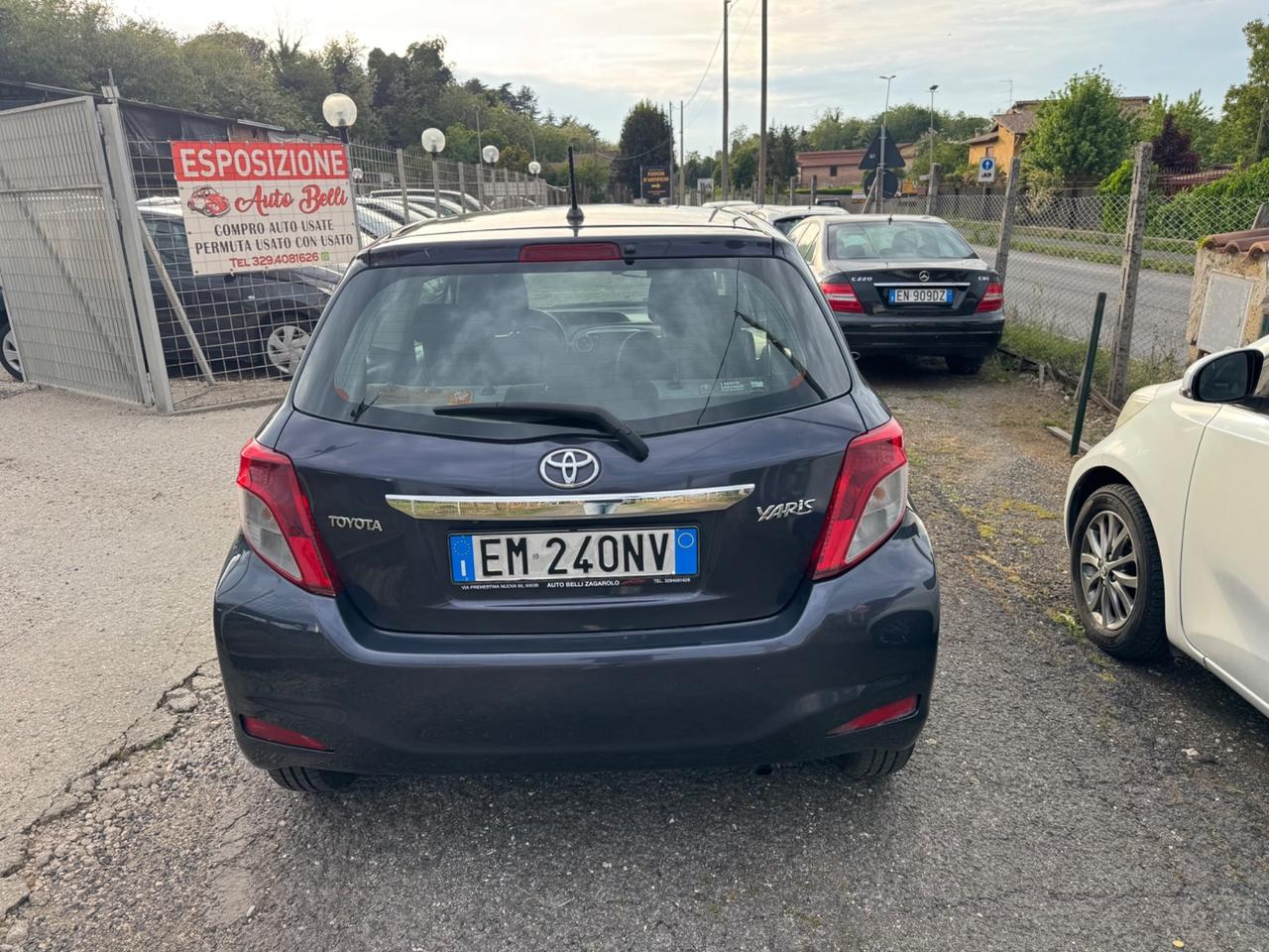 Toyota Yaris 1.0 3 porte Active NEOPATENTATI