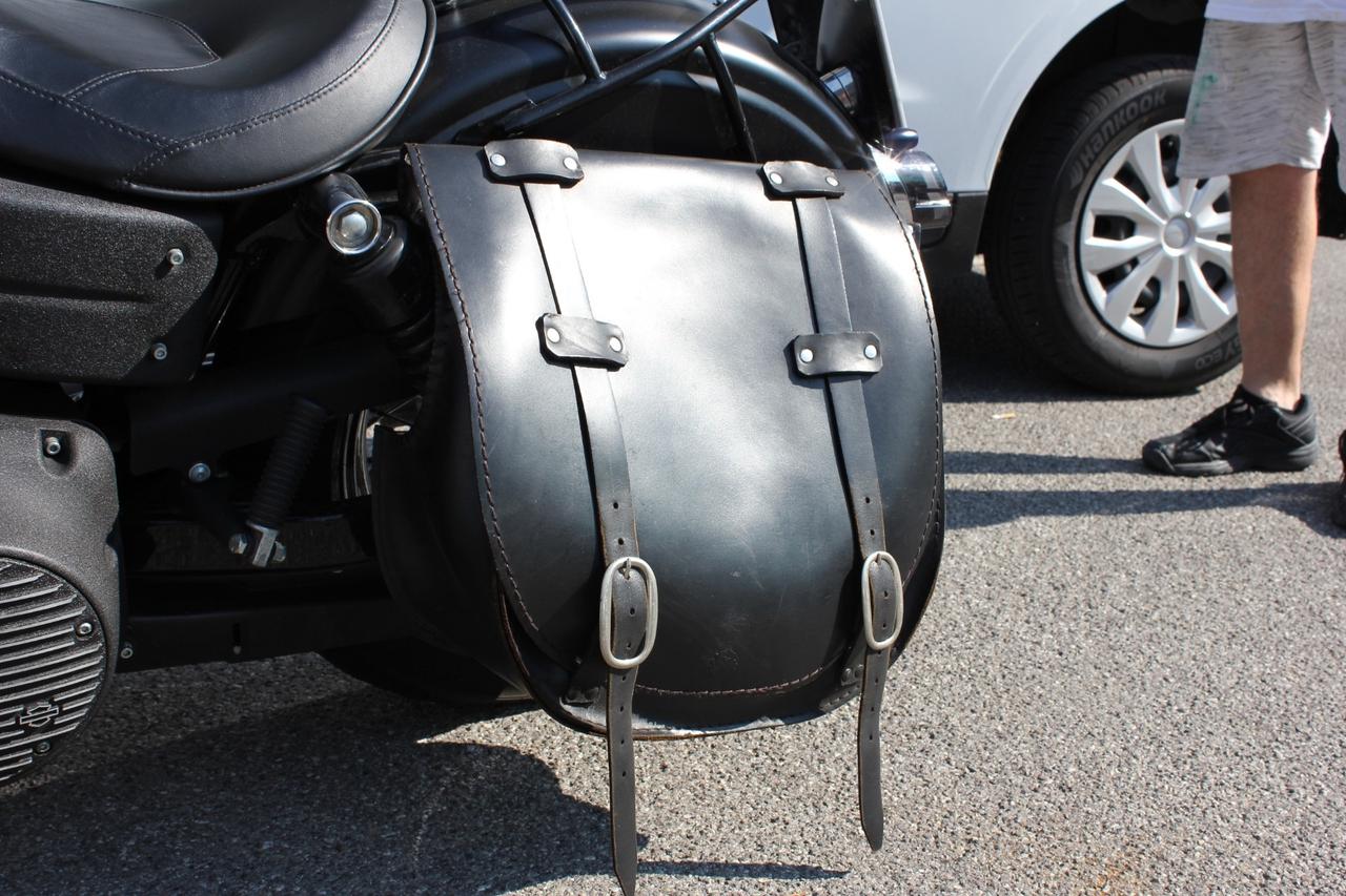HARLEY-DAVIDSON DYNA STREET BOB