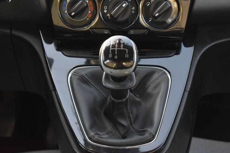 Lancia Ypsilon Ypsilon 1.2 8v Gold ecochic Gpl 69cv