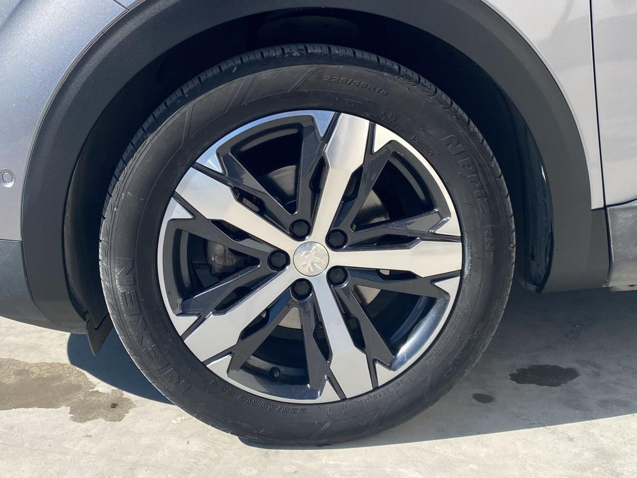 PEUGEOT 5008 II 2016 - 5008 1.5 bluehdi Business s&s 130cv 7p.ti