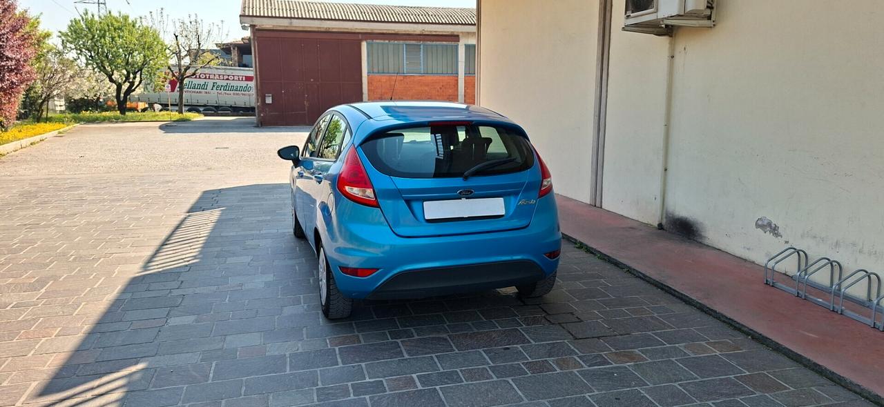 Ford Fiesta 1.2 5porte Titanium con Gpl