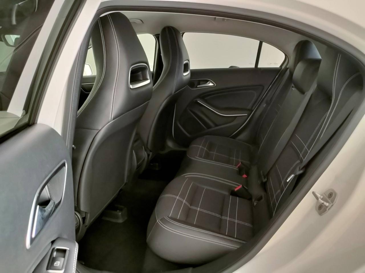 Mercedes-Benz Classe A - W176 - A 180 d Sport Activity edition