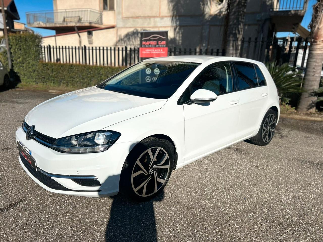 Volkswagen Golf VII 1.6 TDI 115CV DSG 5p. Business BlueMotion Technology