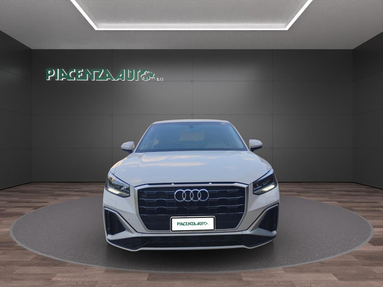 Audi Q2 35 1.5 tfsi S LINE..GANCIO TRAINO.TELECAMERA