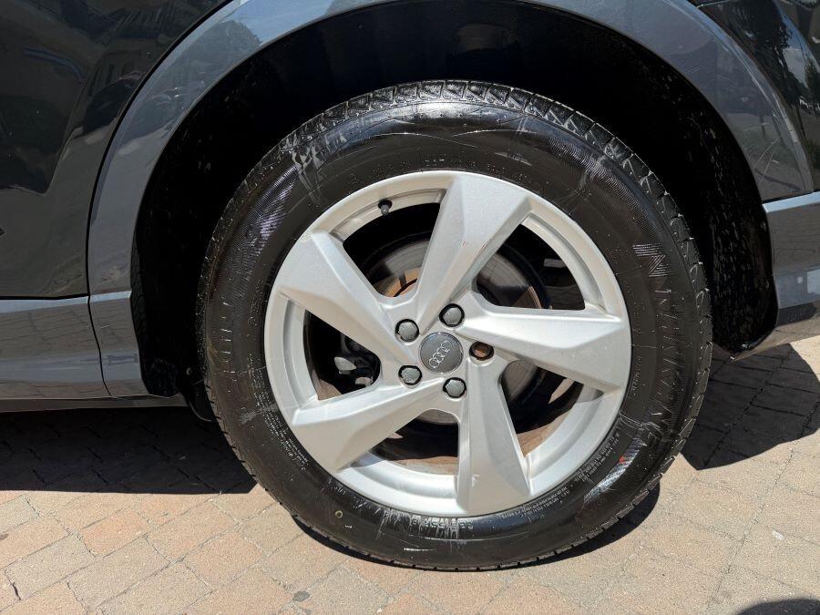 AUDI Q3 2.0 TDI 150 AUTOM SPORT CERTIFICATA NUOVA
