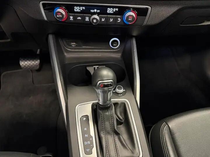 Audi Q2 2.0 TDI quattro S tronic Design