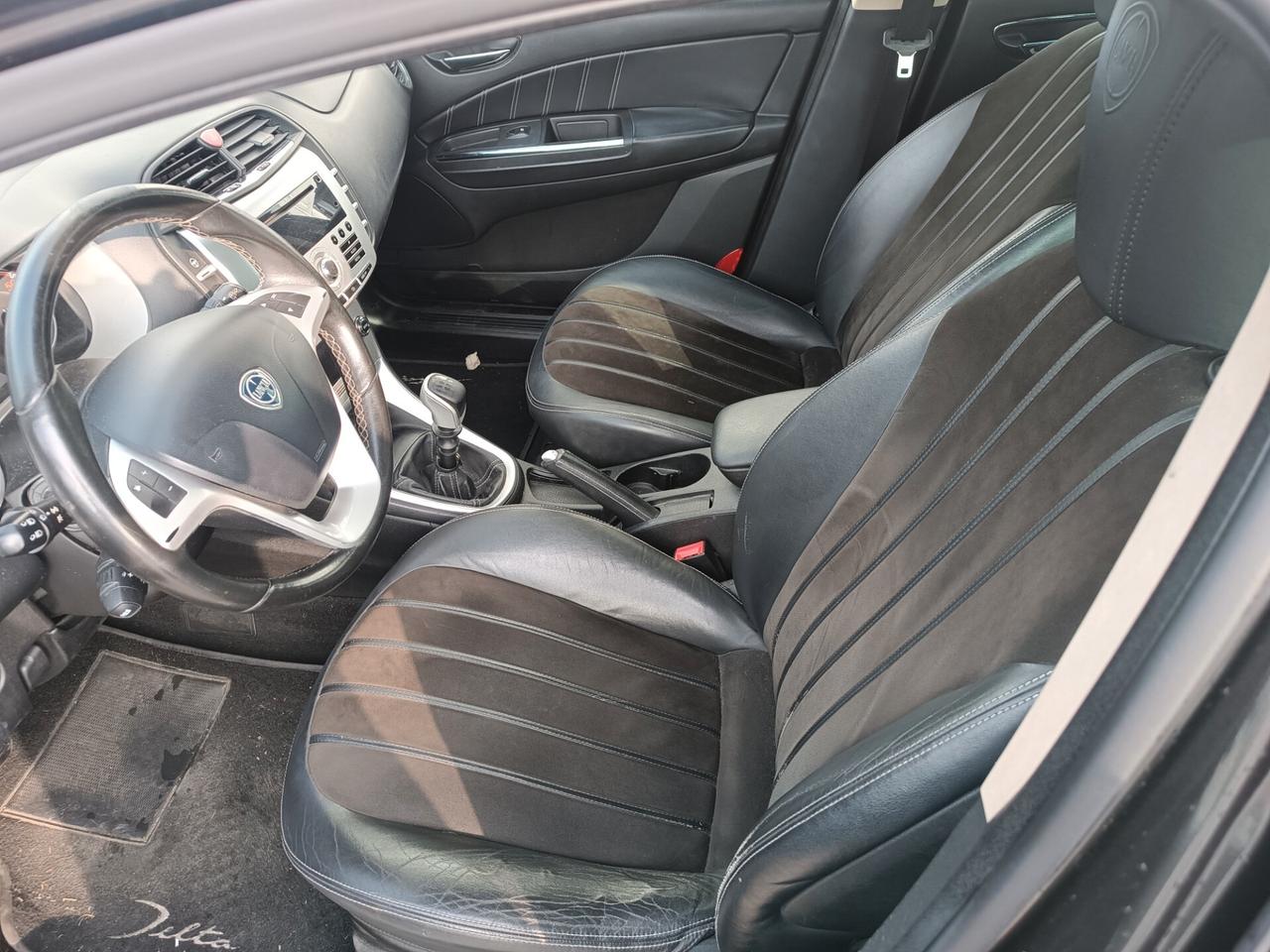 Lancia Delta 1.6 MJT DPF Oro