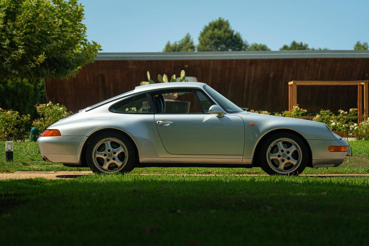 PORSCHE 993 (911) CARRERA 2 TIPTRONIC - RDS01205