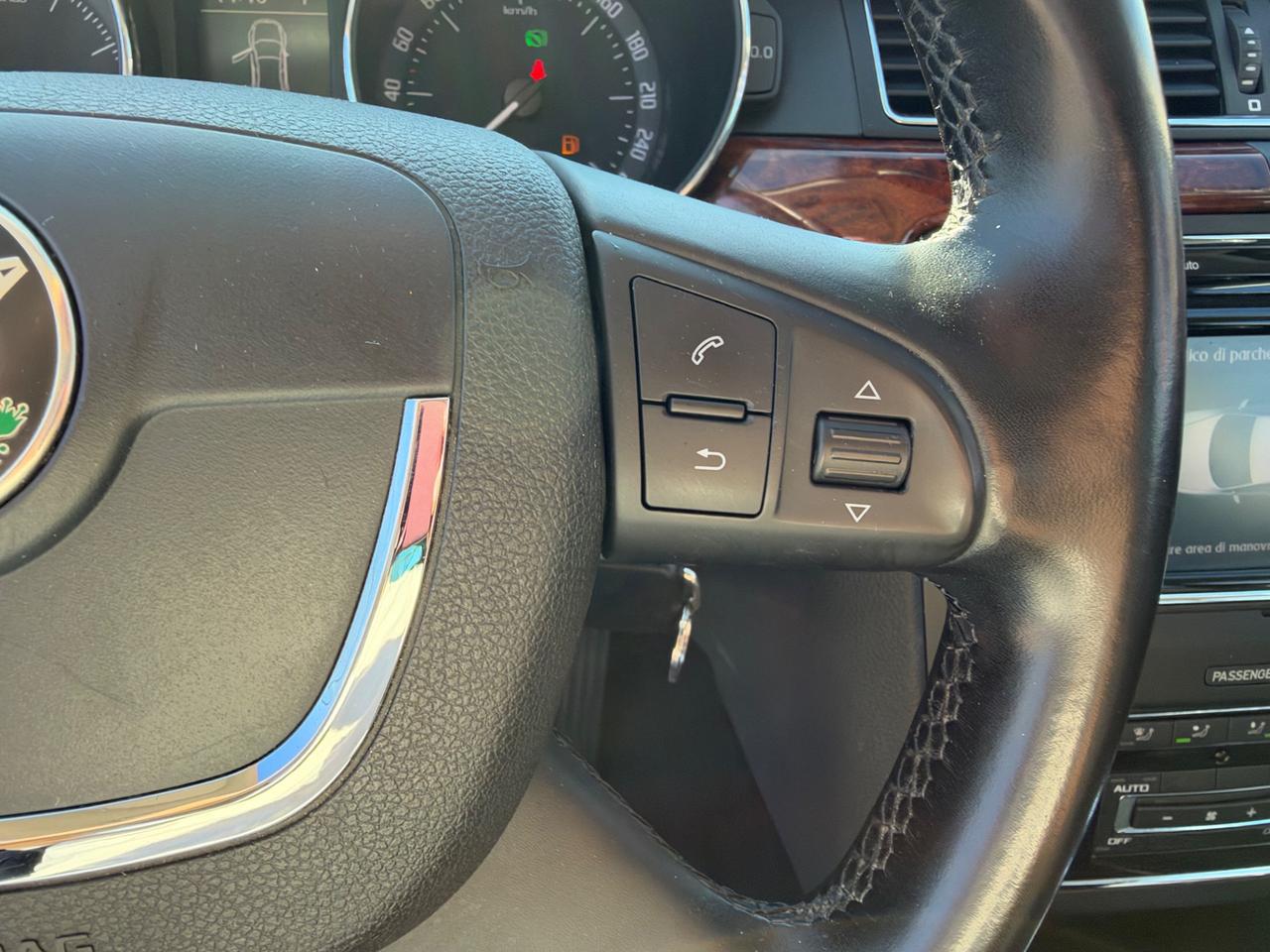 Skoda Superb 2.0 TSI DSG Elegance 200CV