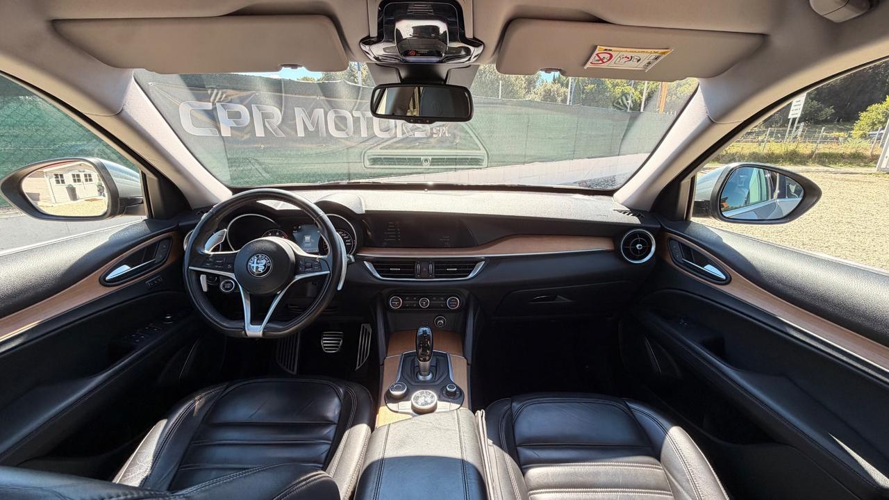Alfa Romeo Stelvio 2.0 Turbo 280 CV AT8 Q4 First Edition