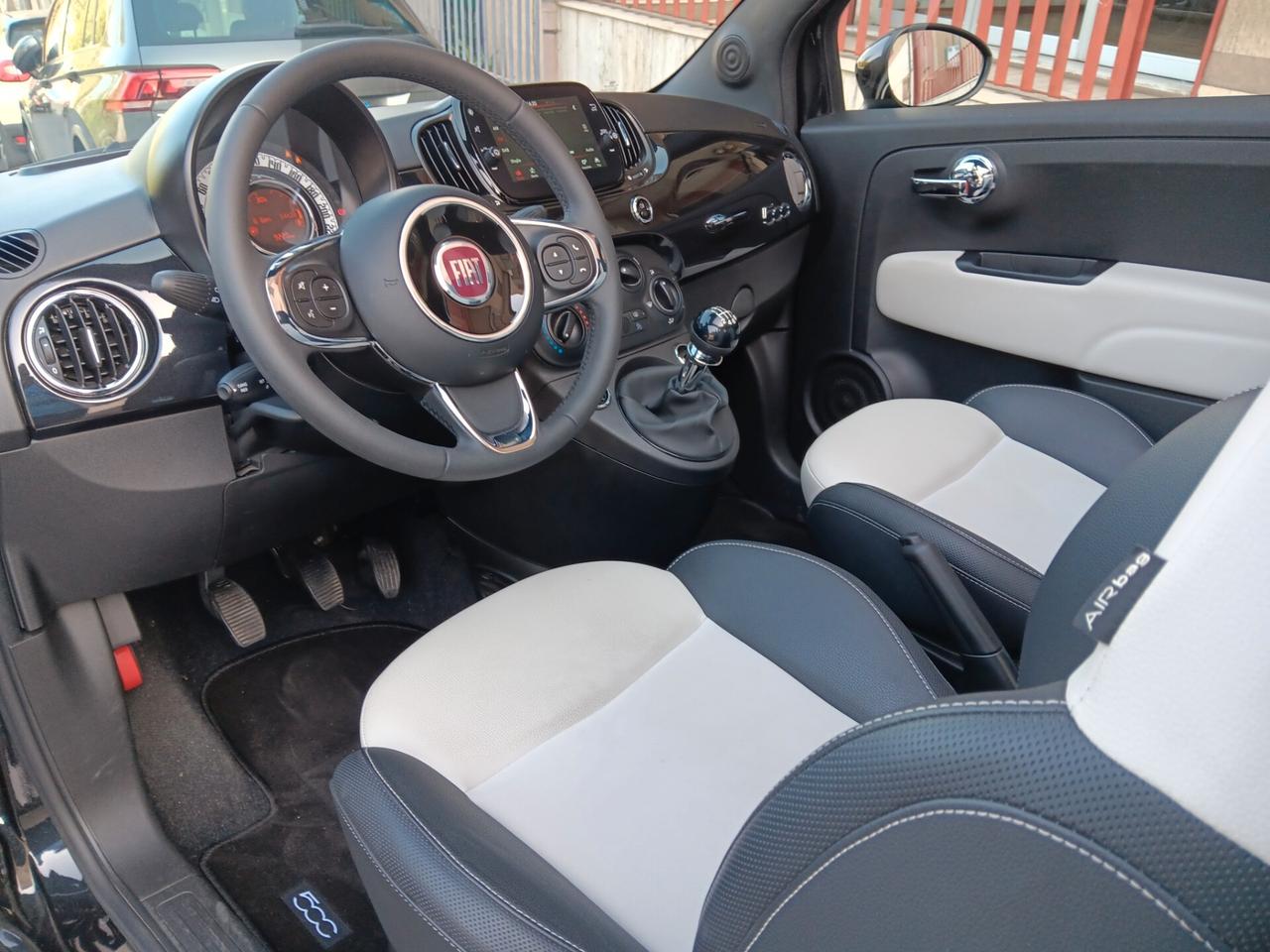 Fiat 500 C 1.0 Hybrid Dolcevita