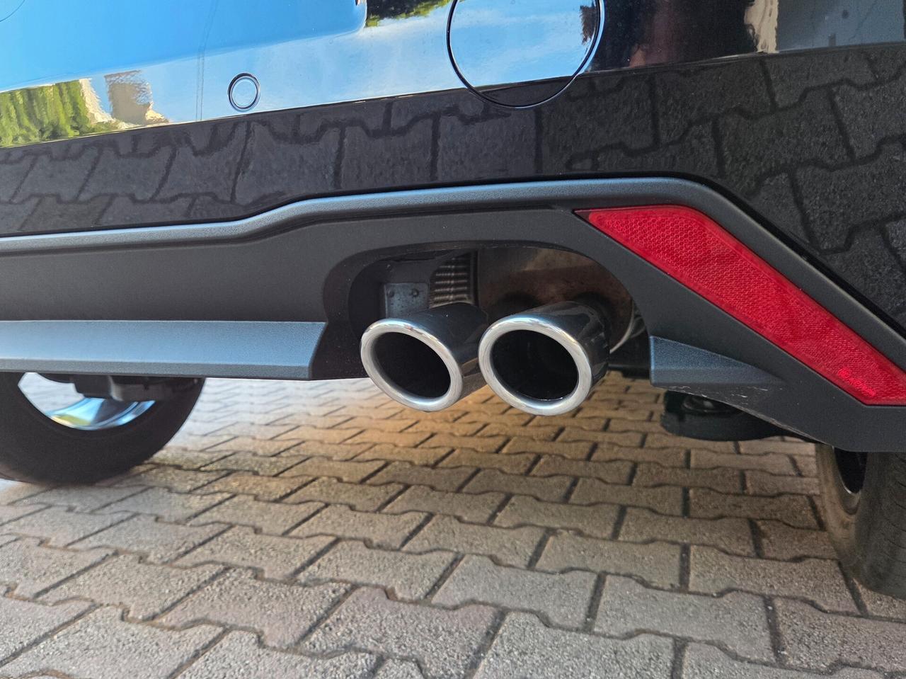 Alfa Romeo Junior 145cv Hybrid eDCT6 TECHNO PACK KM0