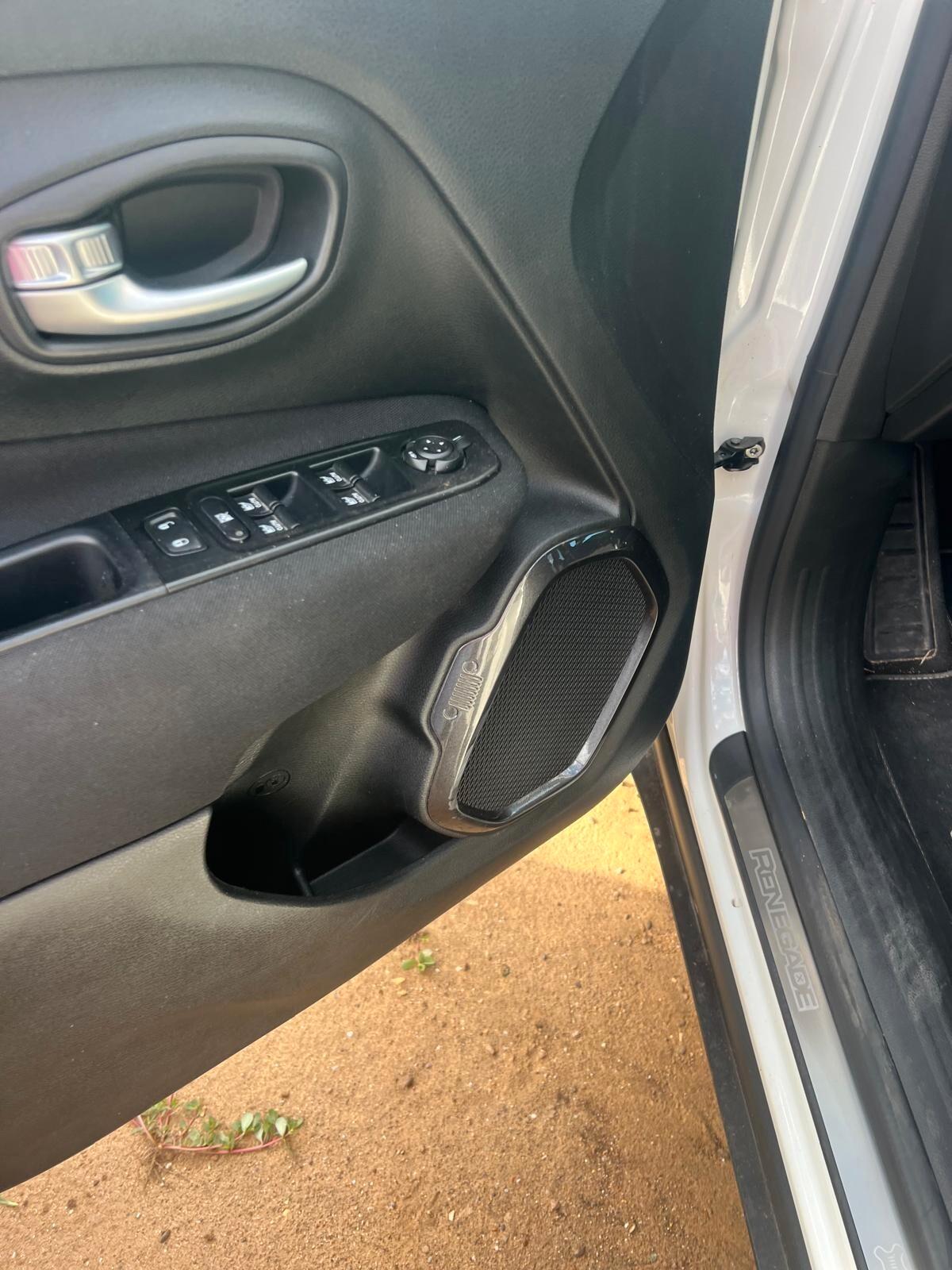 Jeep Renegade 1.3 T4 190CV PHEV 4xe AT6 Business Plus