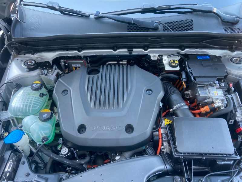 VOLVO XC40 1.5 t4 recharge PheV Core AuTo