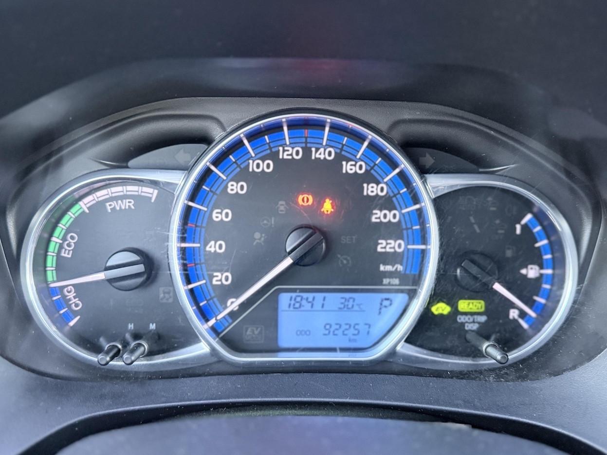 Toyota Yaris 1.5 Hybrid 75CV E6 Neo. Automatica - 2015