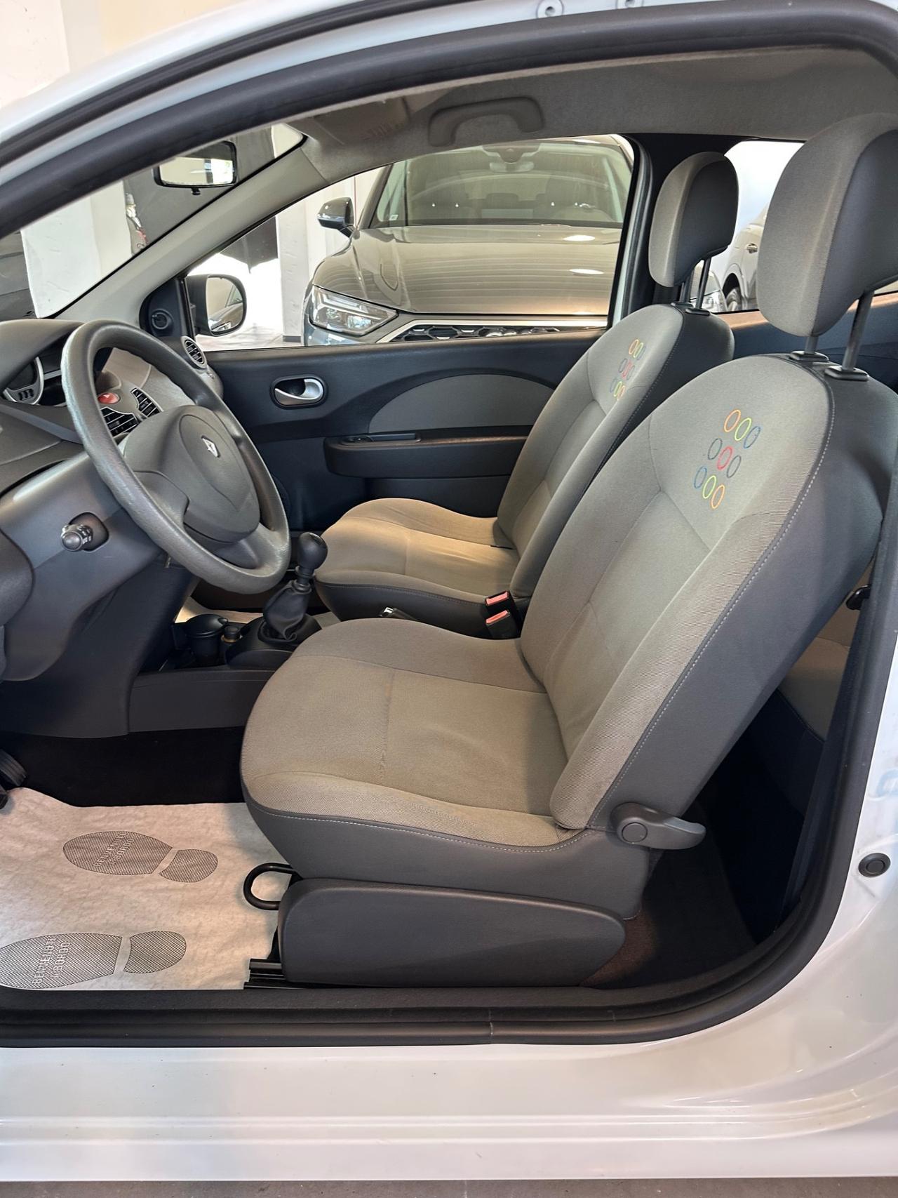 Renault Twingo 1.2 16V LEV Live