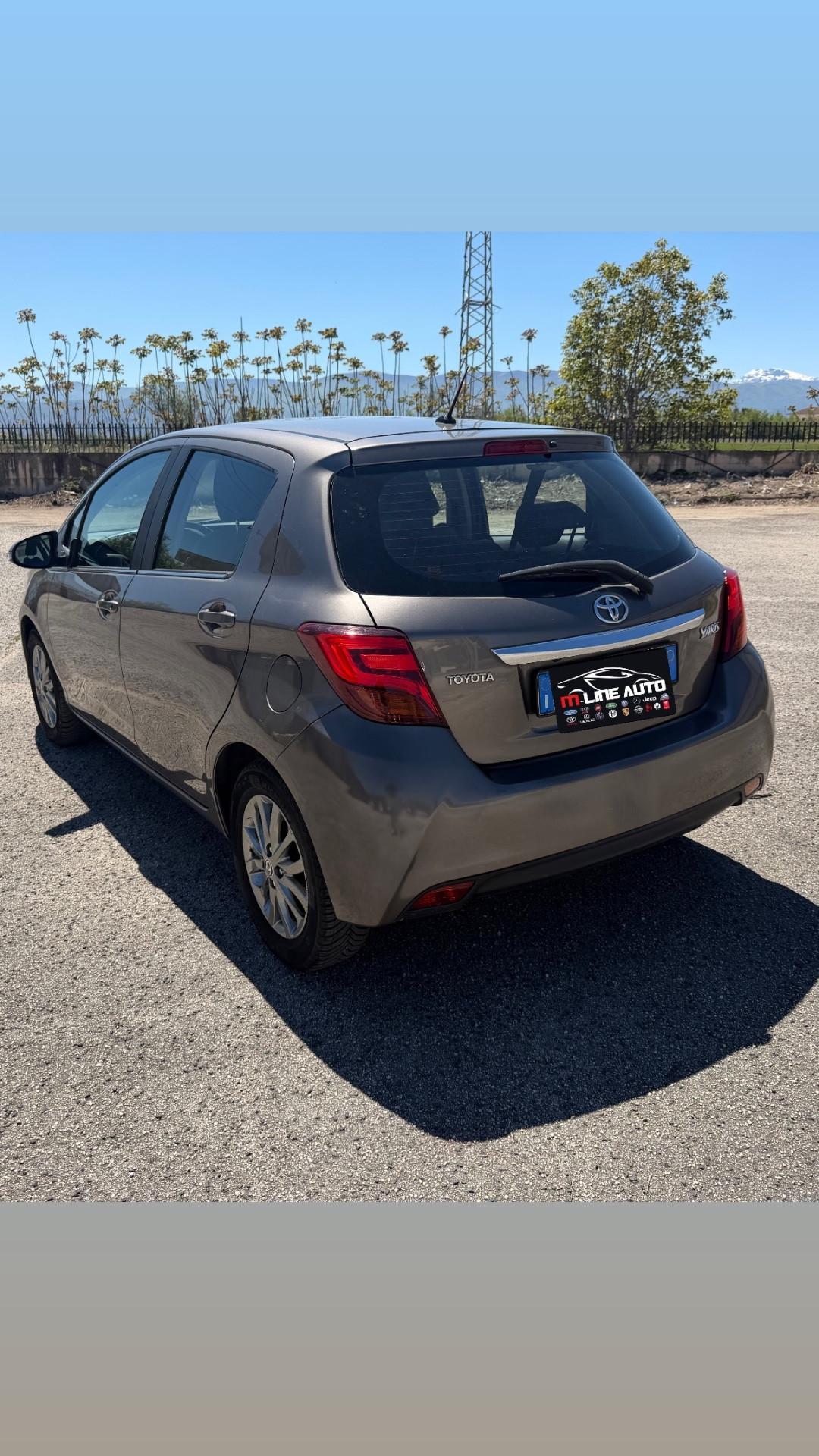 Toyota Yaris 1.0 5 porte Active
