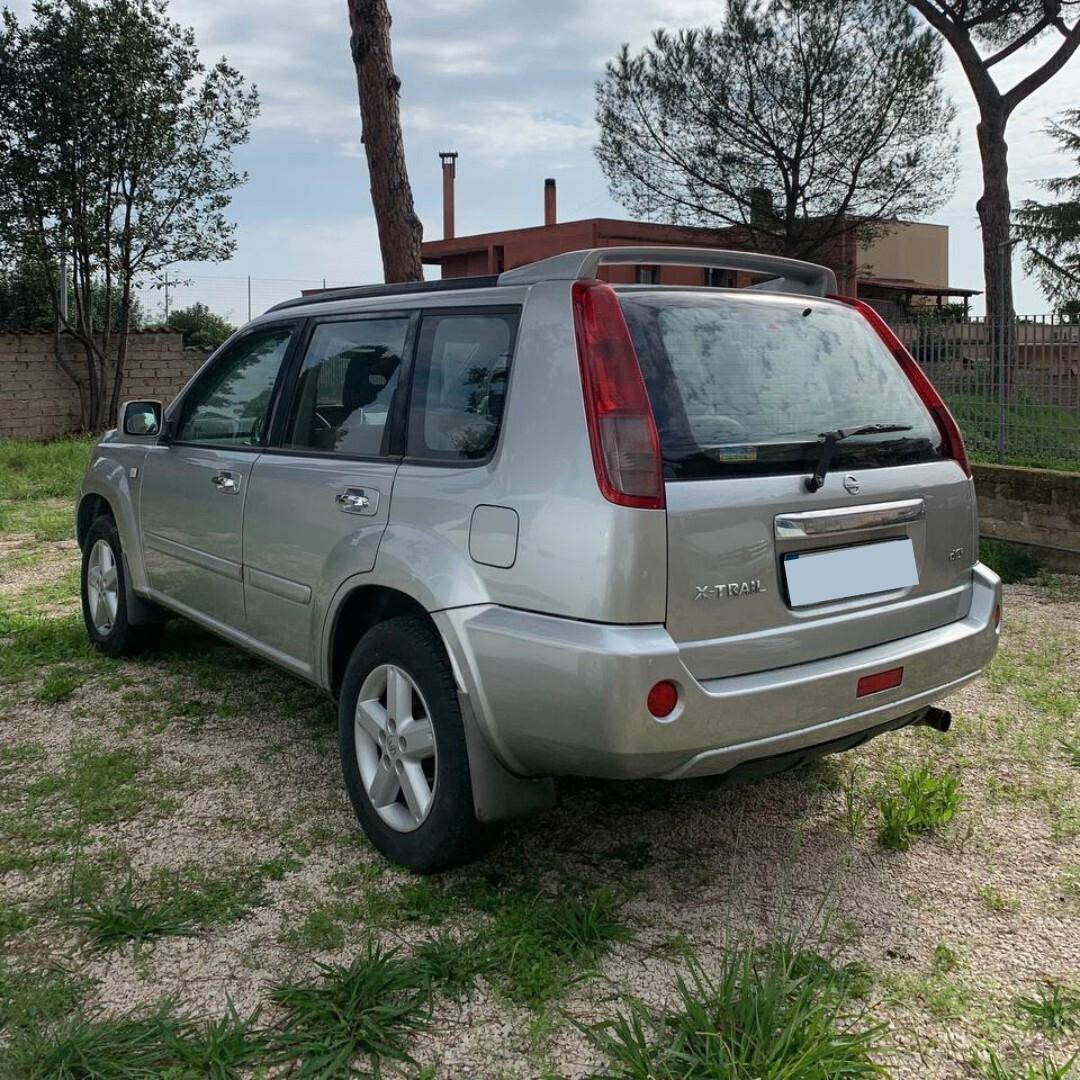 Nissan X-Trail 2.2 dCi Elegance