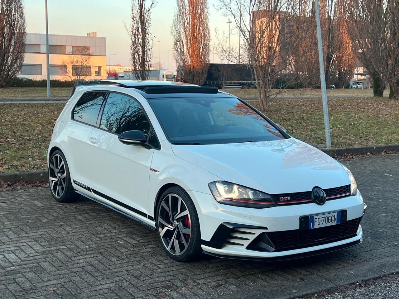 Volkswagen Golf GTI Clubsport 2.0 TSI 3p. RECARO E TETTO