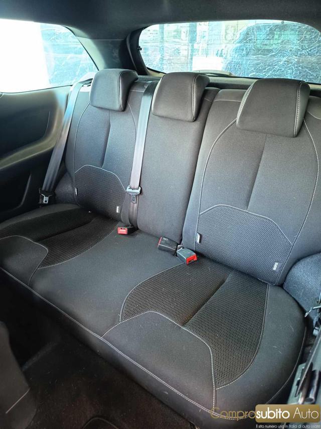 DS AUTOMOBILES DS 3 1.4 HDi 70 Chic