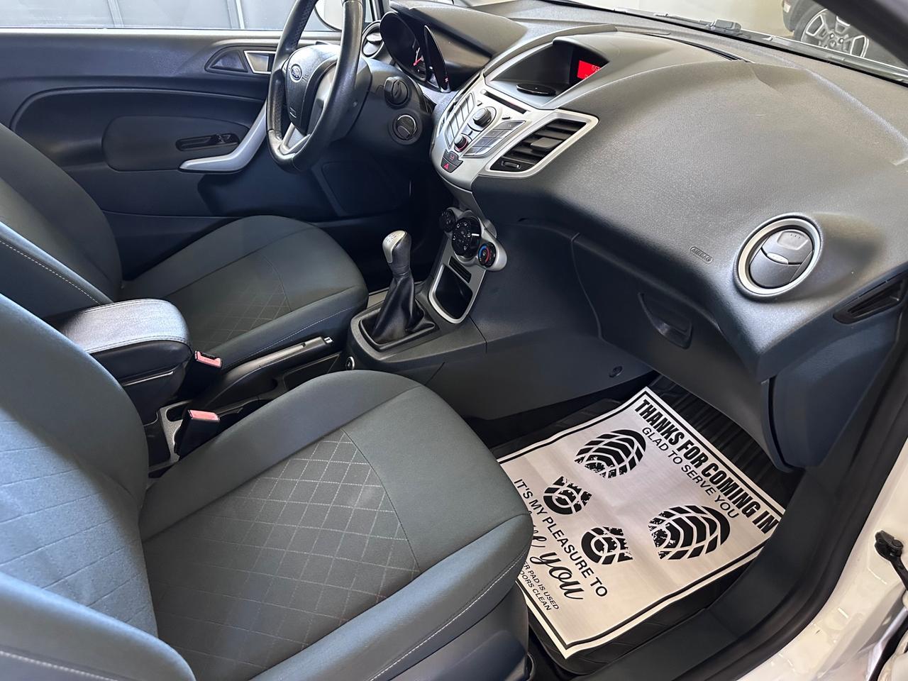 Ford Fiesta 1.4 Benzina - GPL Titanium Ok Neopatentati