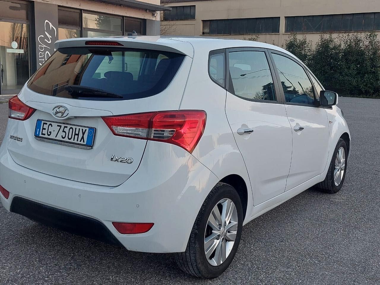 Hyundai iX20 1.4 90 CV Comfort