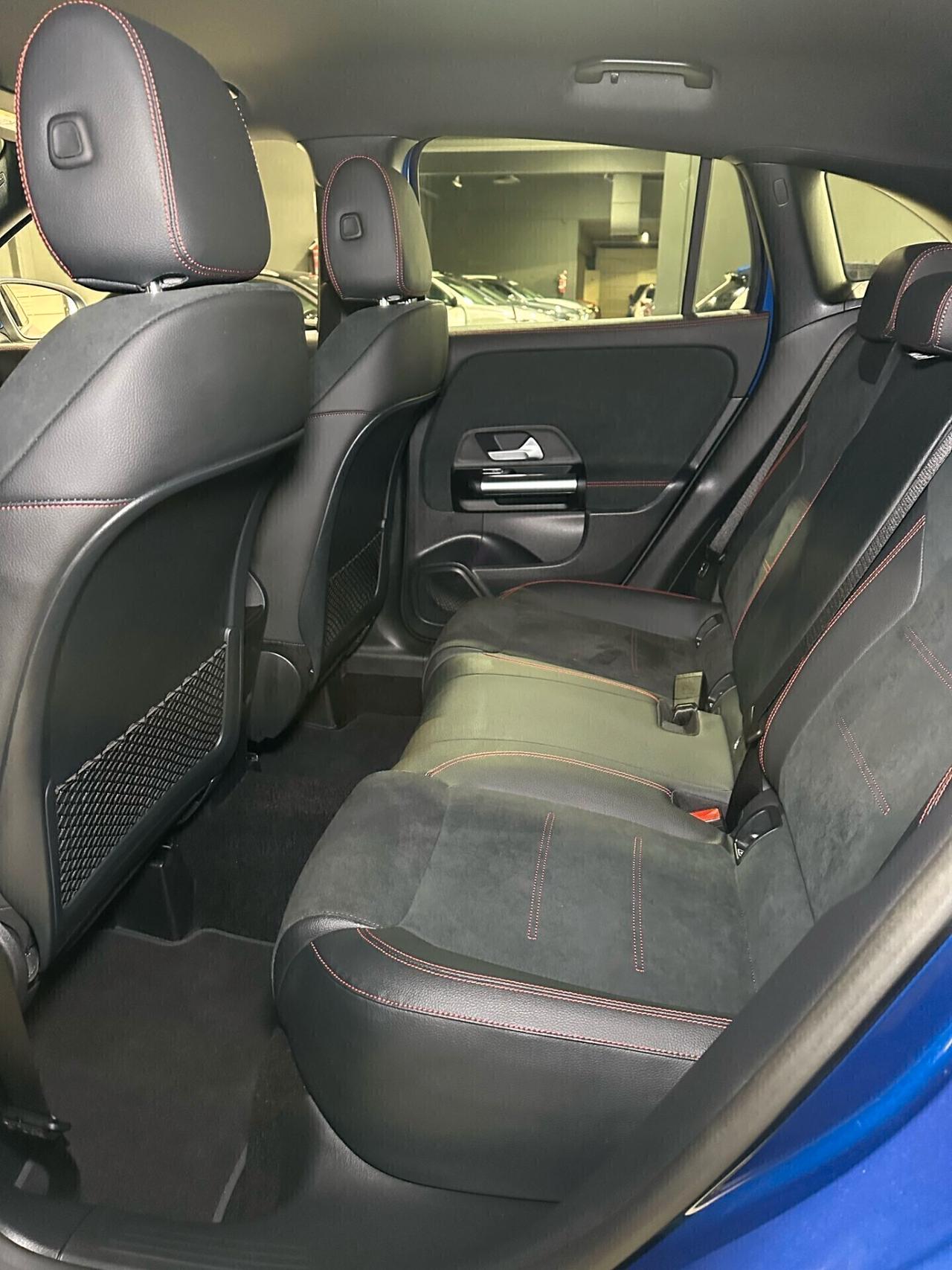 Mercedes-benz GLA 200 4Matic AMG Line Premium Plus NEW MODEL 2024/25