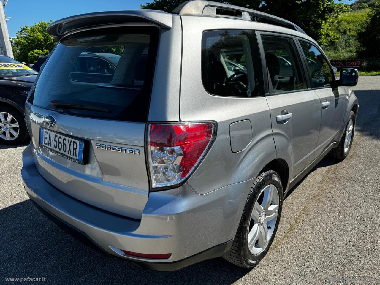 SUBARU Forester 2.0XS Bi-Fuel Trend
