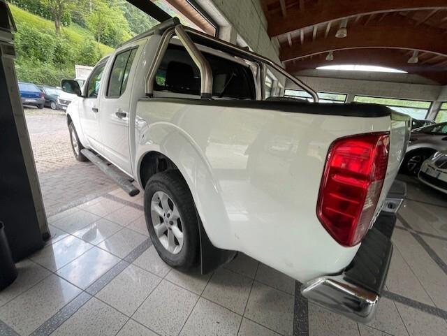Nissan Navara 2.5 dCi 4 porte Double Cab ANNO 2008