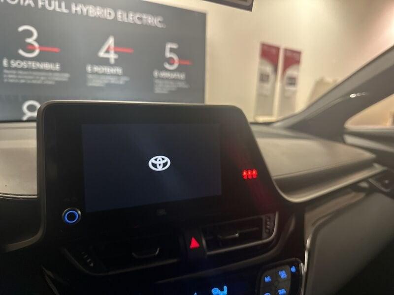 Toyota C-HR 2.0 Hybrid E-CVT Lounge