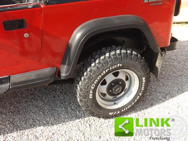 JEEP Wrangler 2.5 Laredo in ordine di carrozzeria e meccanica
