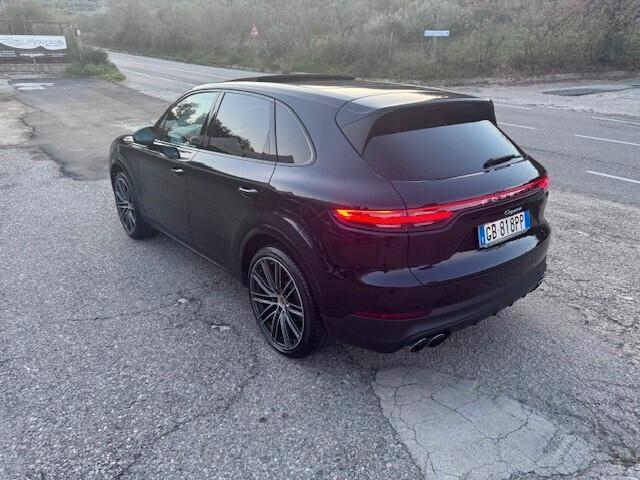 Porsche Cayenne 3.0 V6 340cv