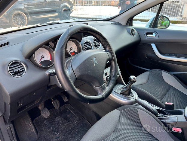 Peugeot 308 1.6 Hdi 110cv Feline