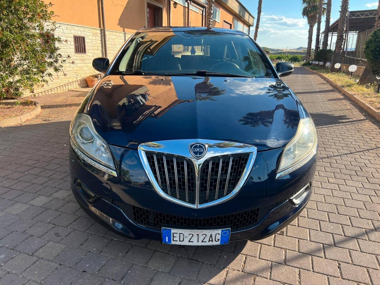 Lancia Delta 1.6 MJT DPF Argento