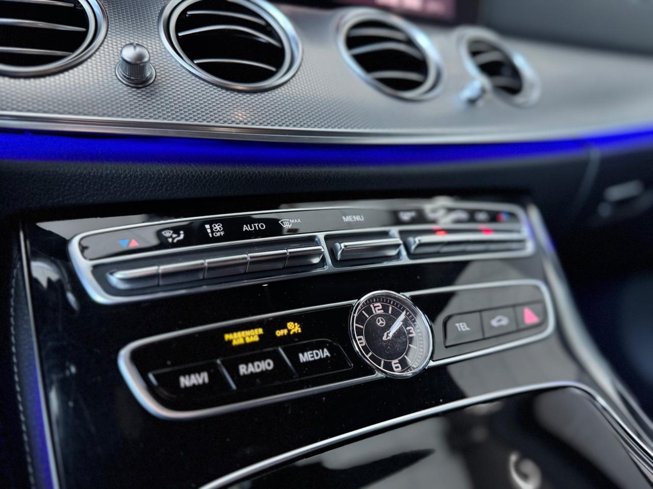 Mercedes-benz E220d Automatica Premium AMG E6