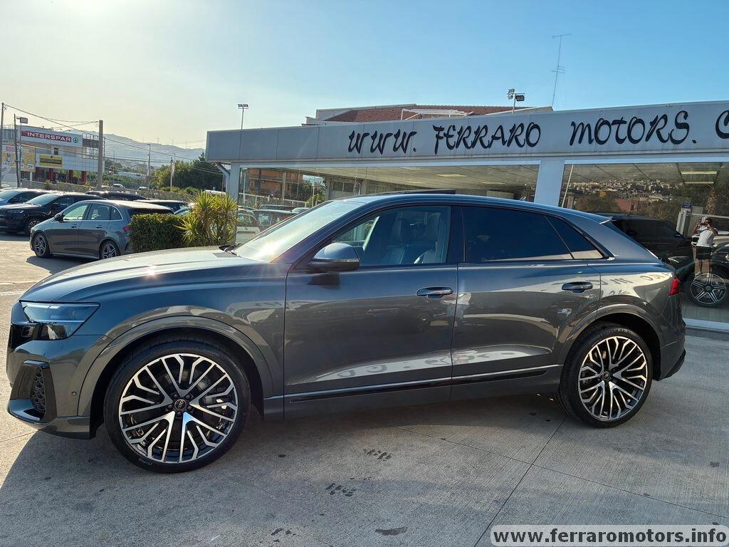 Audi Q8 TDI S line edition 2024 iva esposta a 839 euro al mese