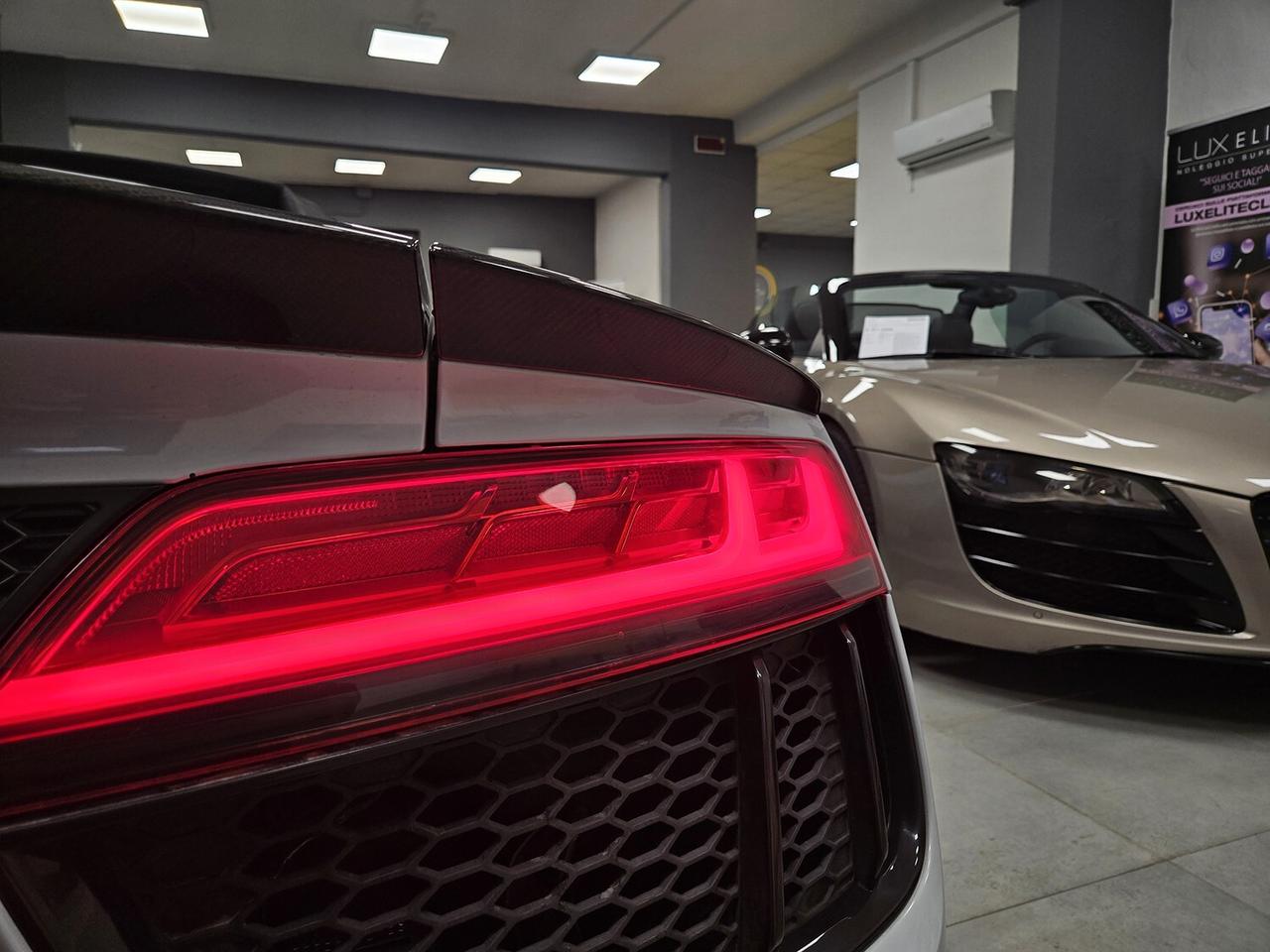 Audi R8 Spyder-FULL SERVICE UNICA 610CV BOLLO RIDOTTO!