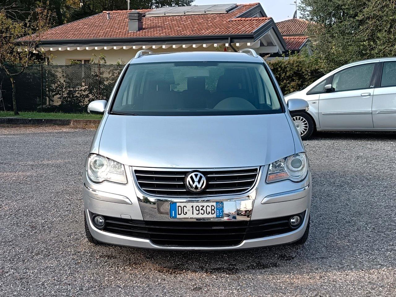 Volkswagen Touran 1.4 tsi Highline 7 Posti UNIPROPRIETARIO