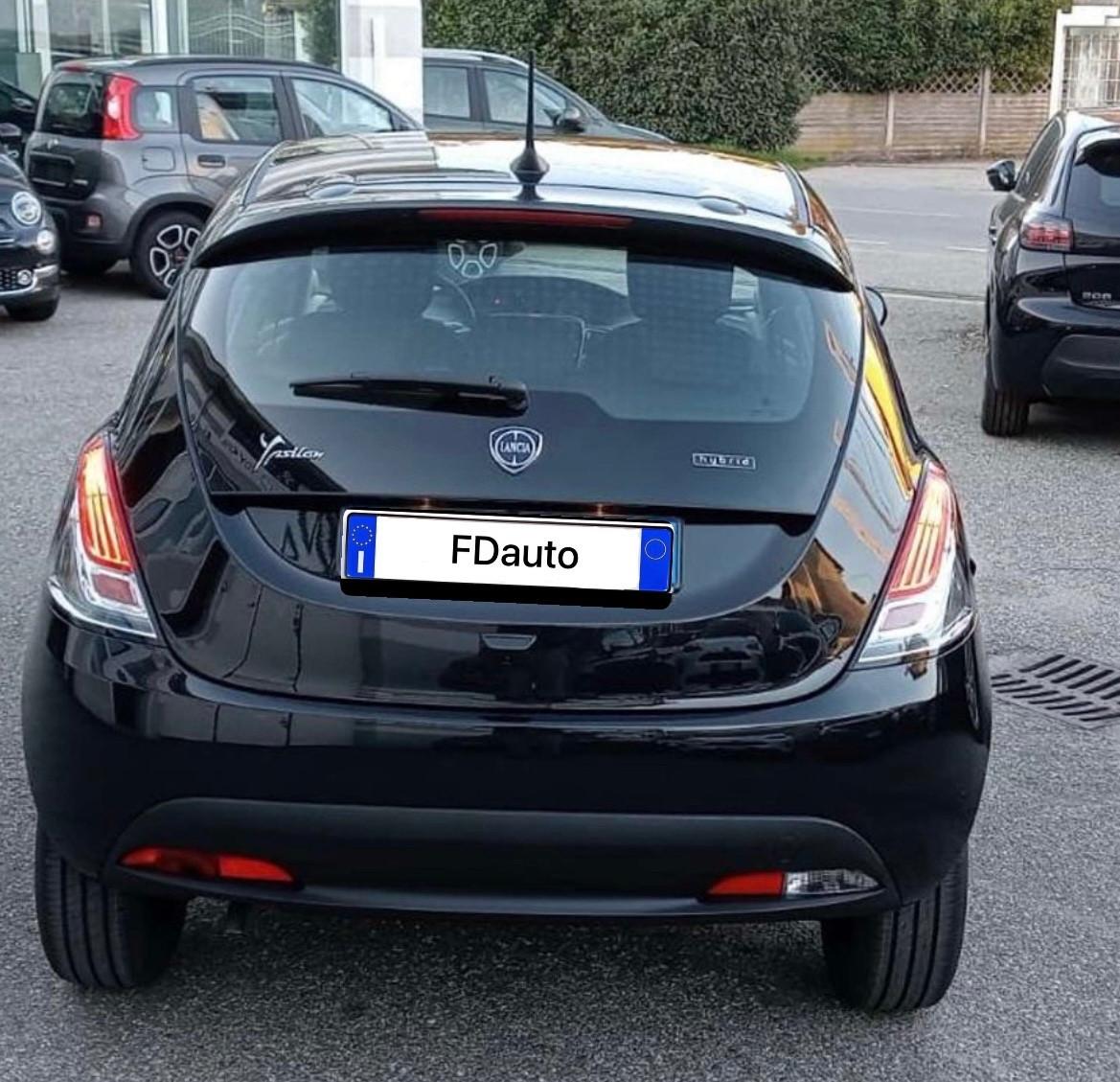 Lancia Ypsilon 1.0 FireFly 5 porte S&S Hybrid Gold Plus