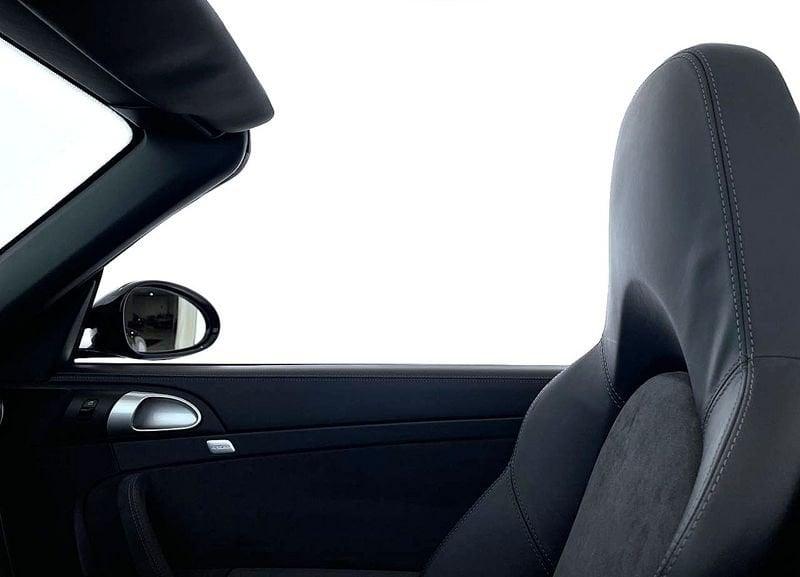 Porsche 911 CARRERA 4 Cabriolet GTS PDK