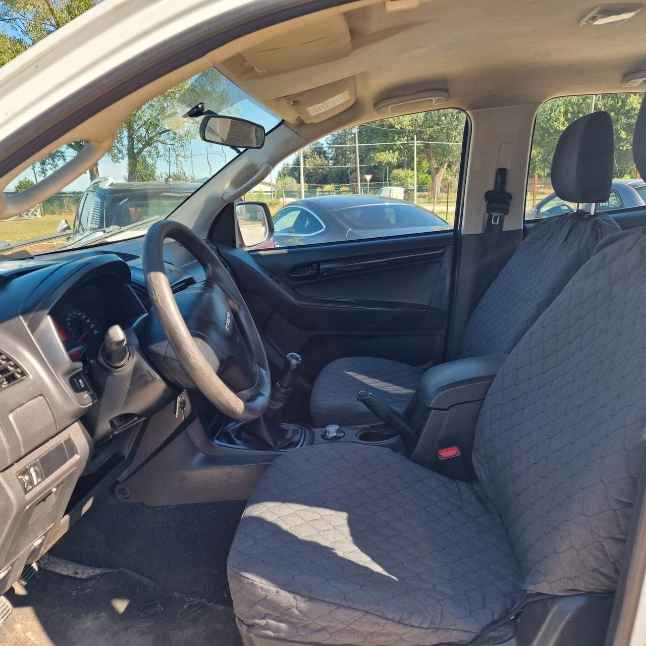 Isuzu D-Max 2.5 Crew Cab Satellite 4WD UNICO PROPRIETARIO TAGLIANDI UFFICIALI