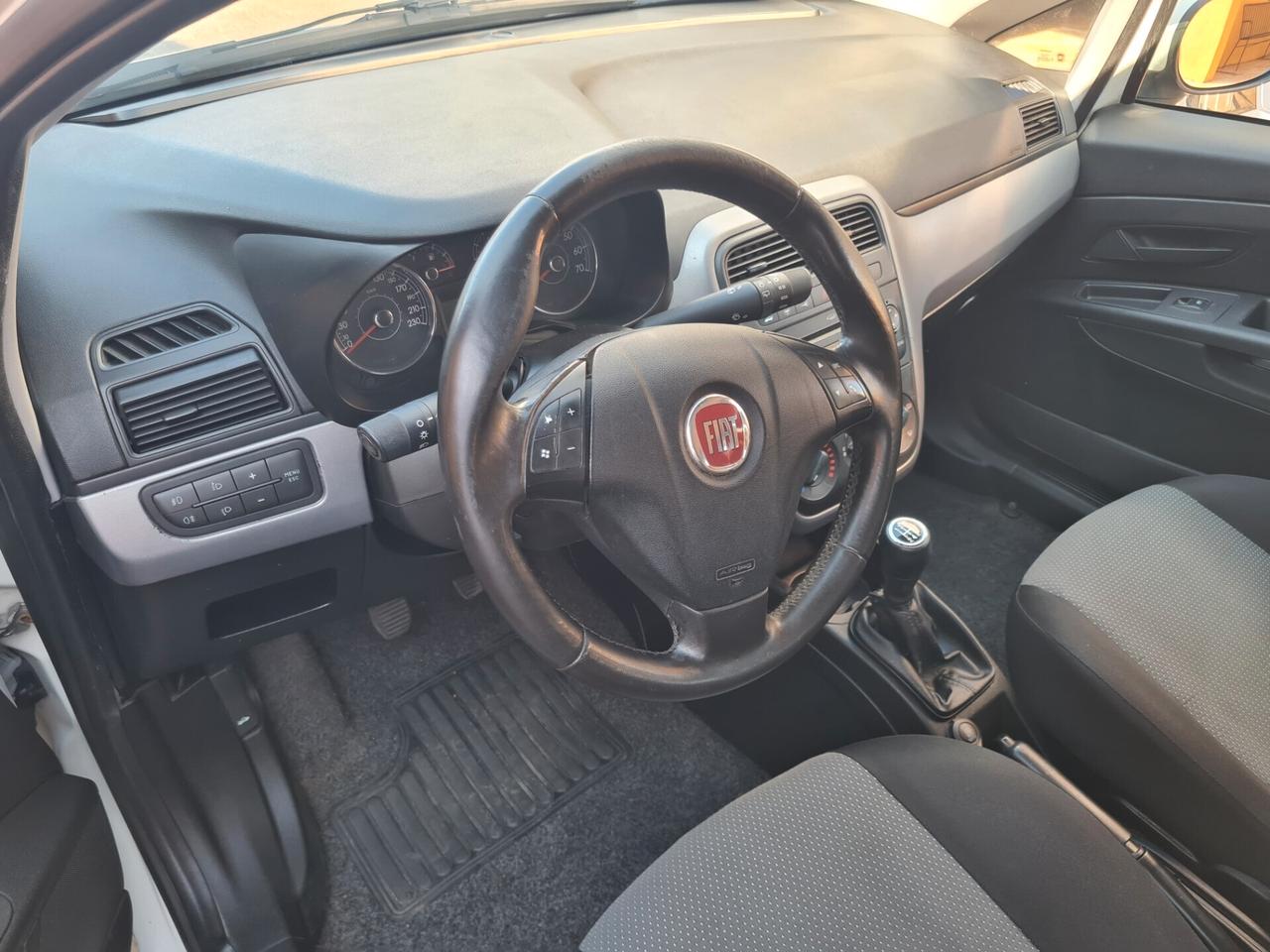 Fiat Punto 1.3 Mjt 75 CV DPF 5 Porte*NEOPATENTATI*