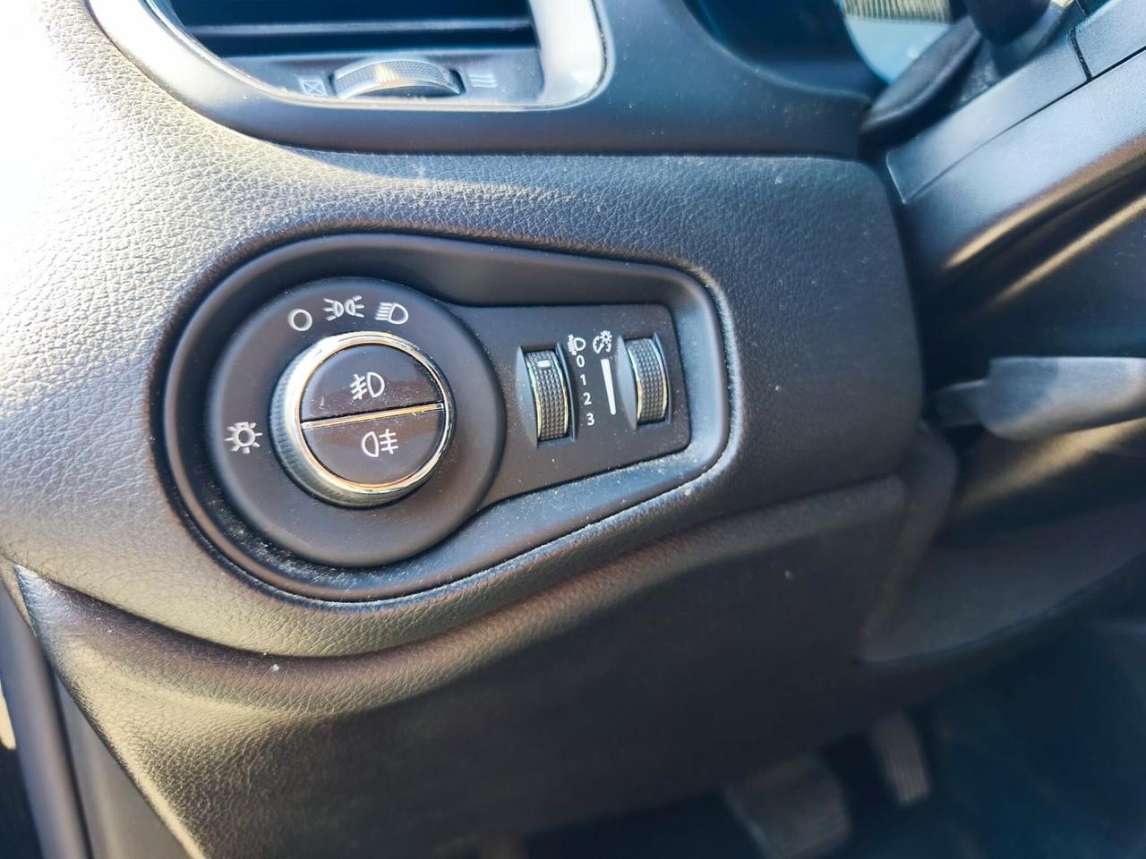 Jeep Renegade 1.3 T4 DDCT Limited