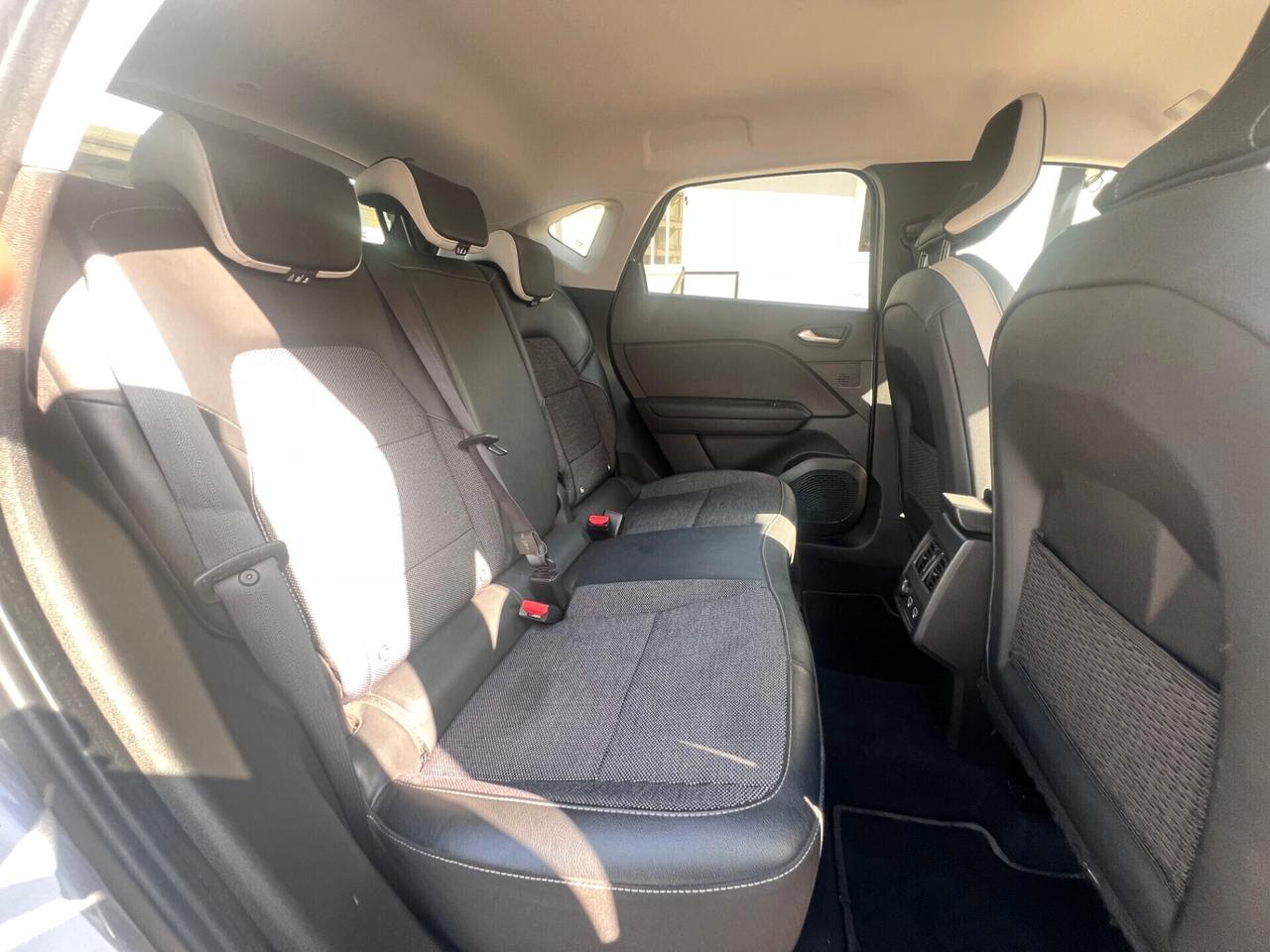Renault Captur Full Hybrid E-Tech 145 CV Intens
