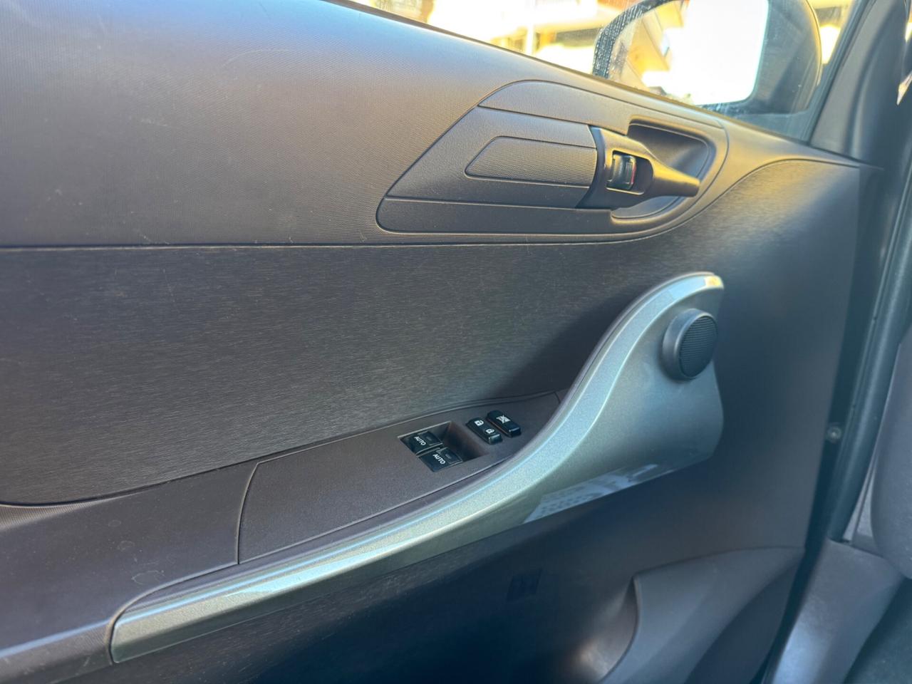 Toyota iQ 1.4 D-4D 90cv Multidrive