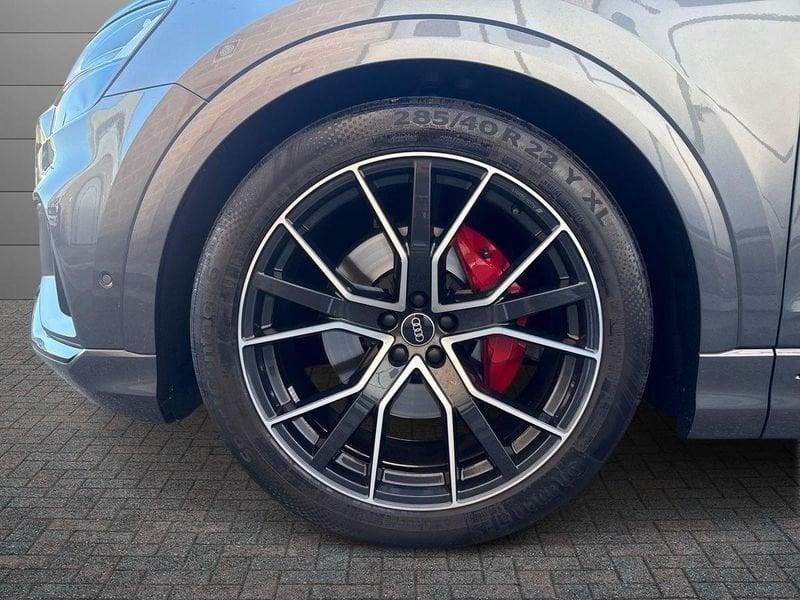 Audi Q8 55 3.0 tfsi mhev quattro tiptronic