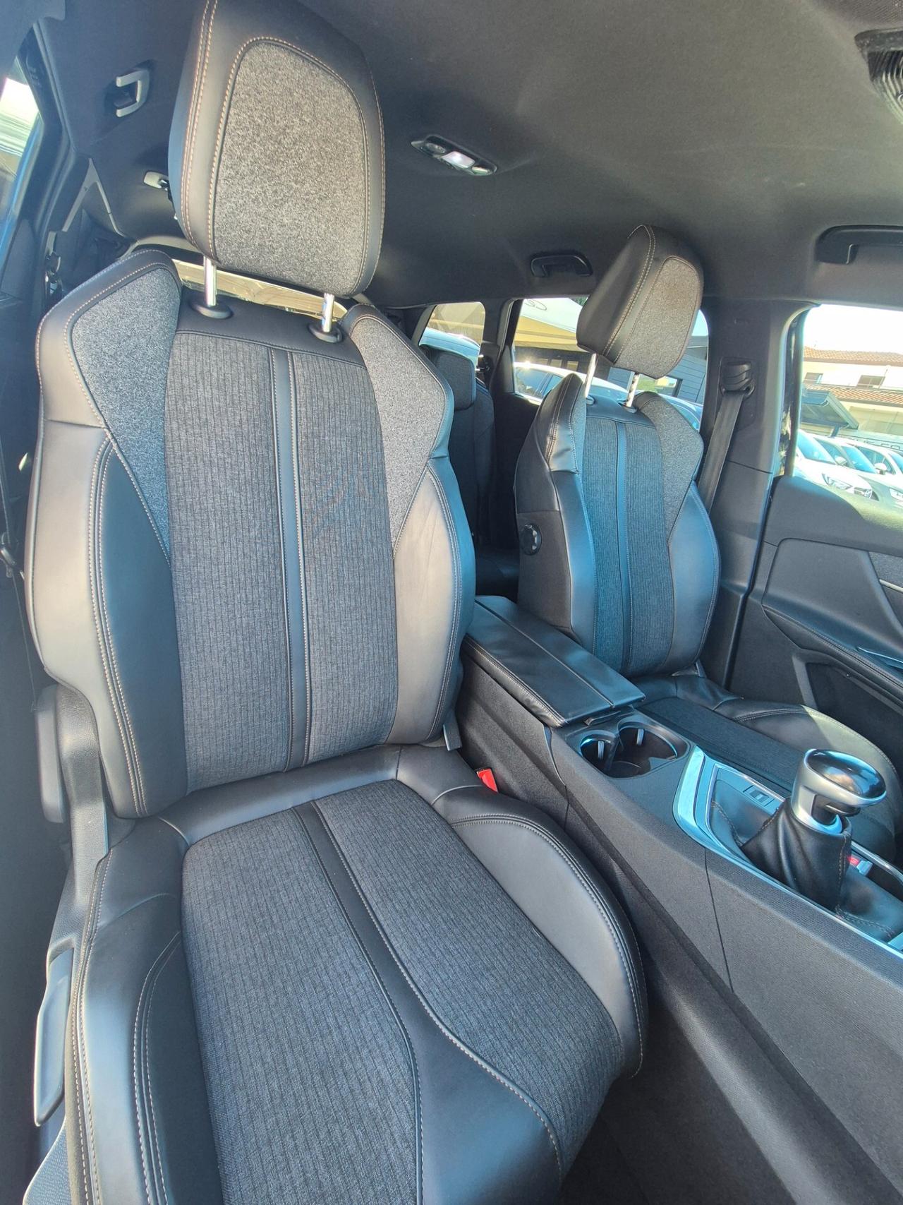 Peugeot 5008 BlueHDi 150 GT Line 7 POSTI