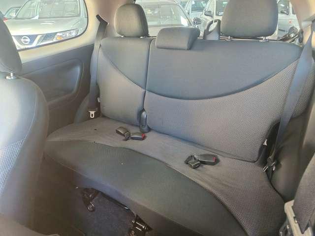 Toyota Yaris Yaris I 2003 3p 1.0